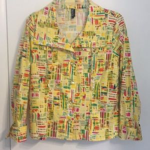 Bright fun L women’s blazer. Great for jeans
